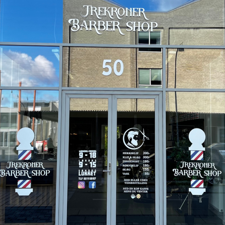 Trekroner barbershop indgang